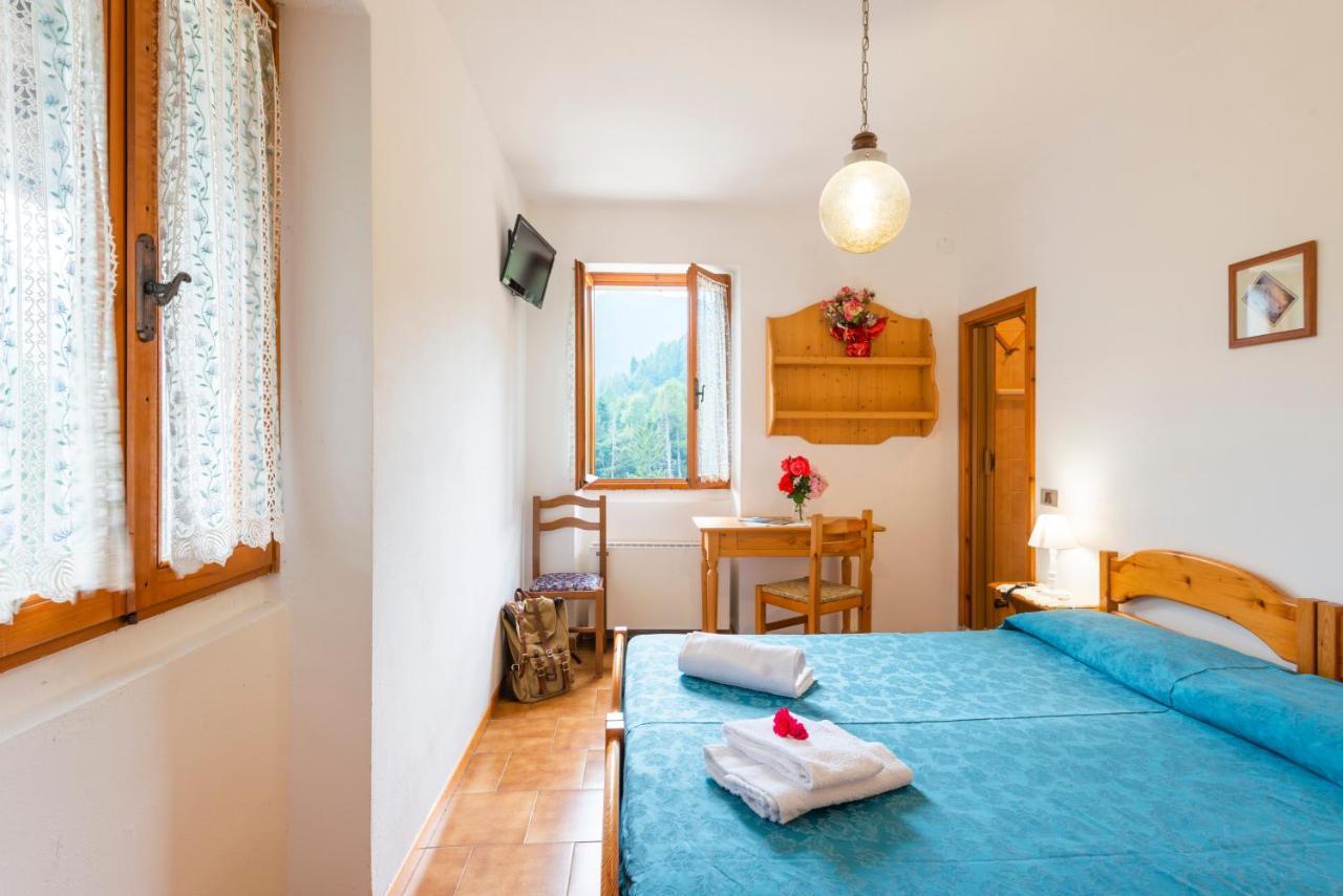 Rifugio Monte Baldo Hotel Avio Exterior photo